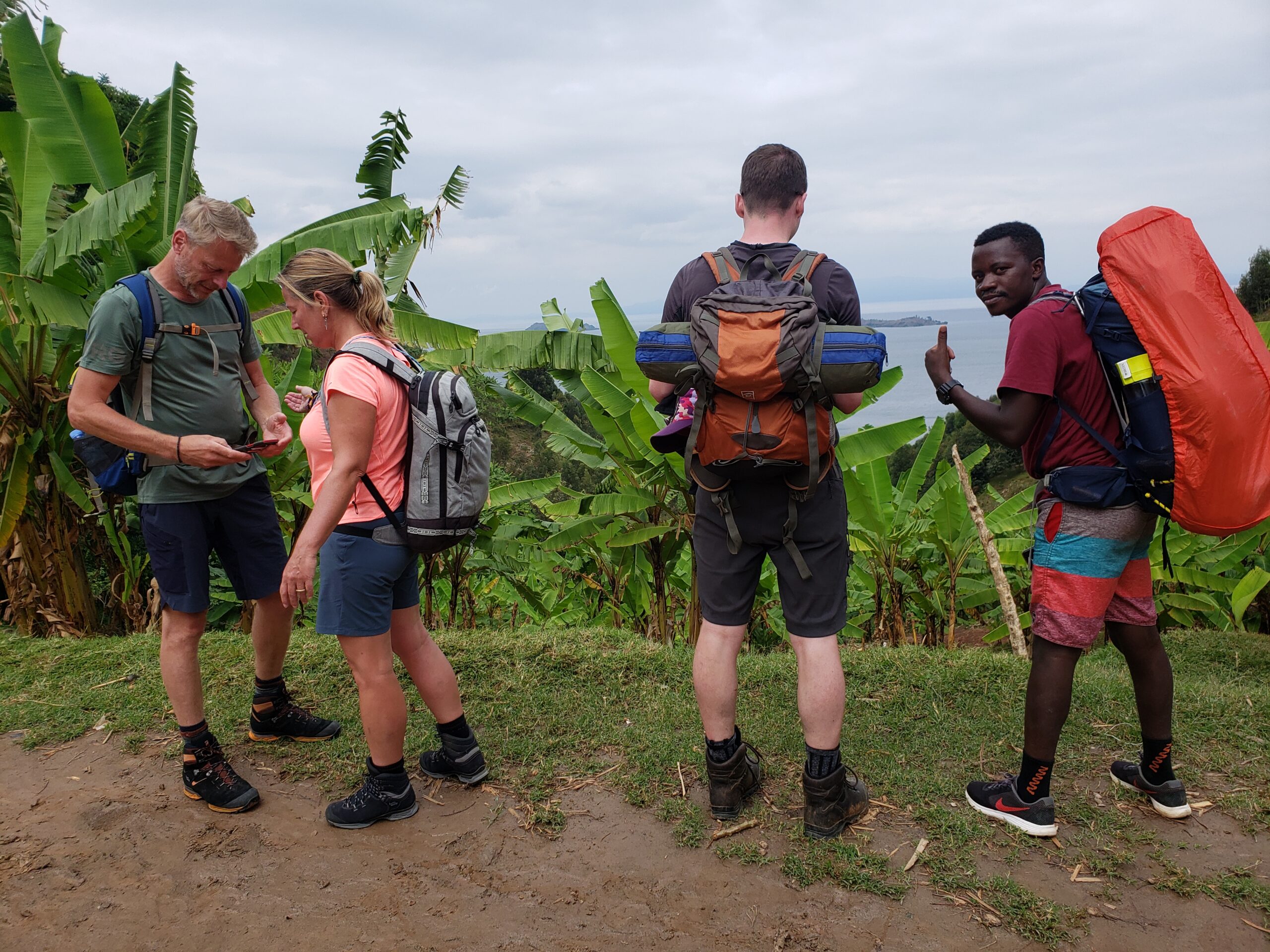 FULL CONGO NILE TRAIL ALONGSIDE THE LAKE KIVU ON AN 11 DAYS HIKE